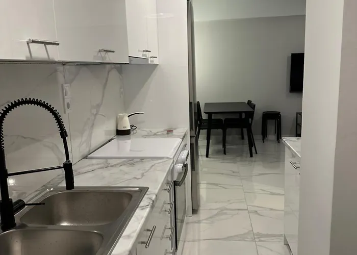 ένα διαμάντι στην ακράτα